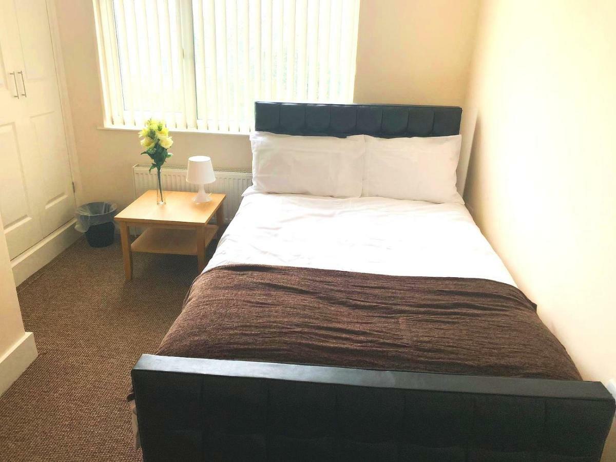 Serviced Accommodations Luton  Eksteriør bilde