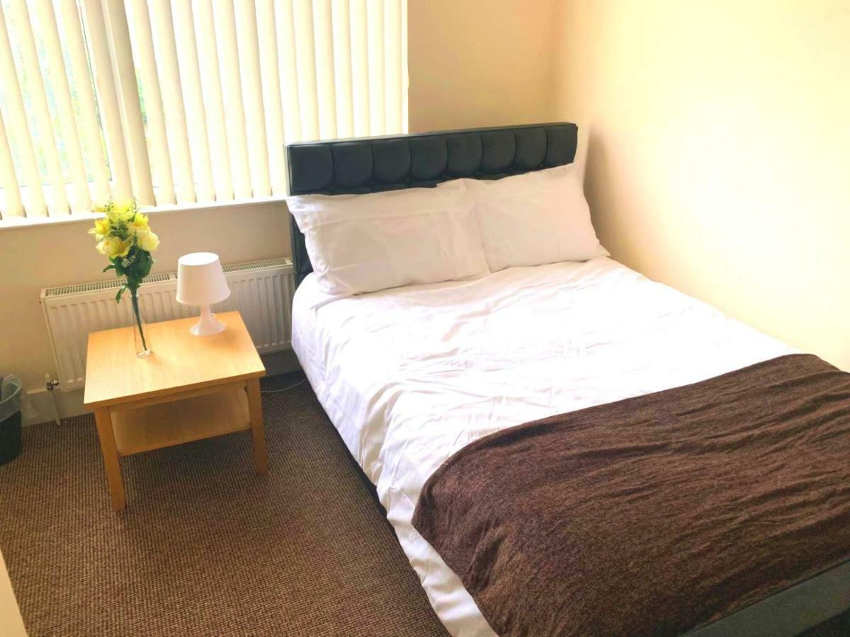 Serviced Accommodations Luton  Eksteriør bilde